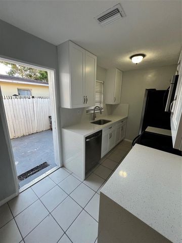 5891 NE 18th Avenue 2, Fort Lauderdale, FL 33334