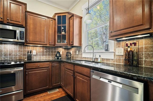 16 Osi Way, Big Canoe, GA 30143