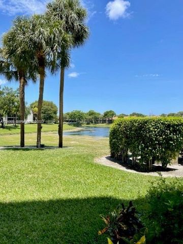 1266 S Military Trl 514, Deerfield Beach, FL 33442