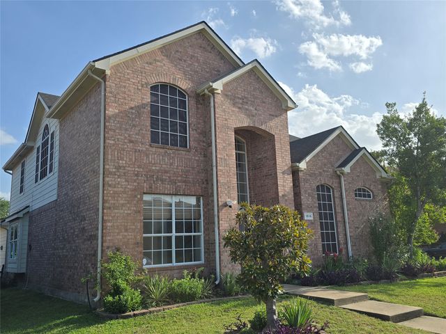 1516 Fallcreek Court, Allen, TX 75002