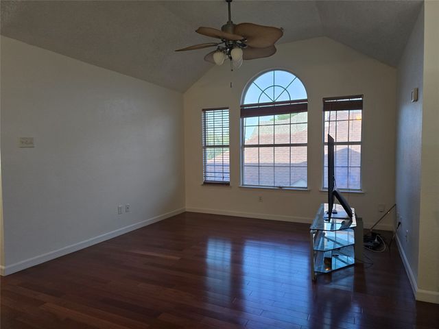 1516 Fallcreek Court, Allen, TX 75002