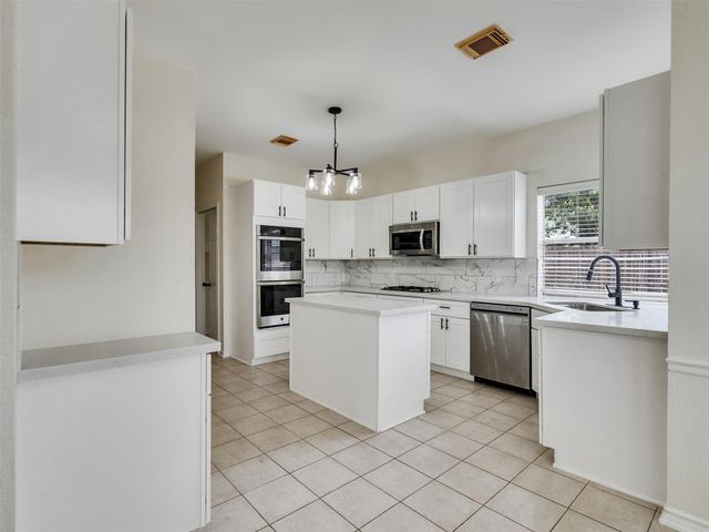 4510 Chestnut Meadow Drive, Sugar Land, TX 77479