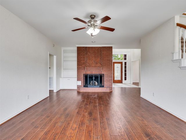 4510 Chestnut Meadow Drive, Sugar Land, TX 77479