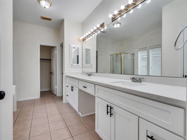 4510 Chestnut Meadow Drive, Sugar Land, TX 77479