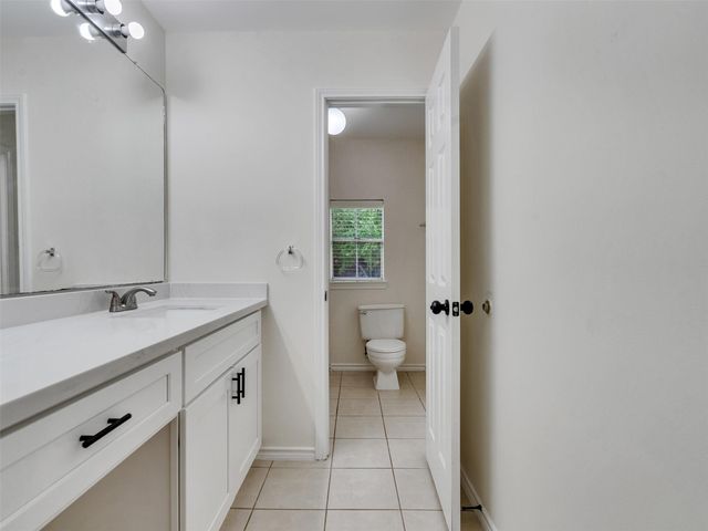 4510 Chestnut Meadow Drive, Sugar Land, TX 77479