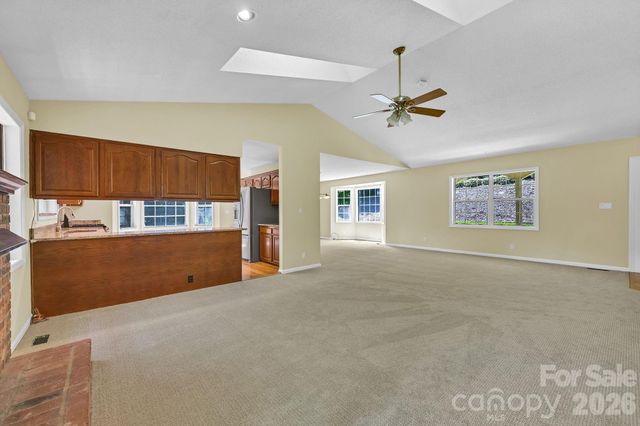 31 Surrey Run, Asheville, NC 28803