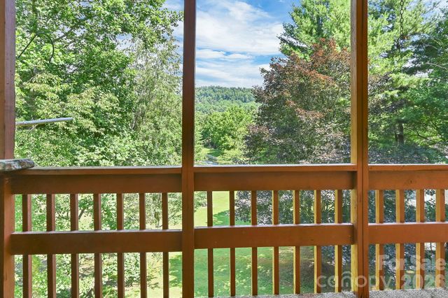 31 Surrey Run, Asheville, NC 28803