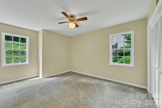 31 Surrey Run, Asheville, NC 28803