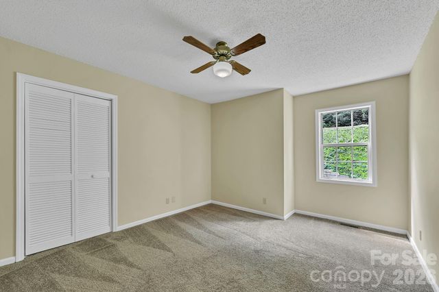 31 Surrey Run, Asheville, NC 28803