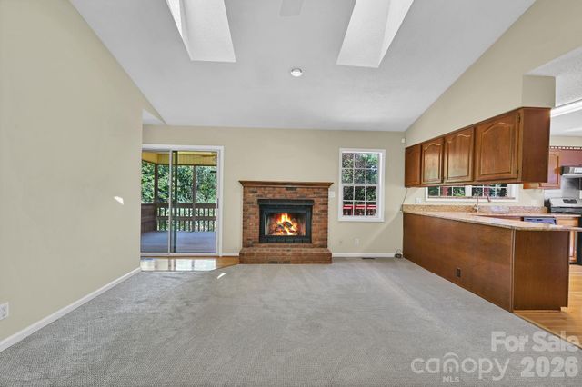 31 Surrey Run, Asheville, NC 28803