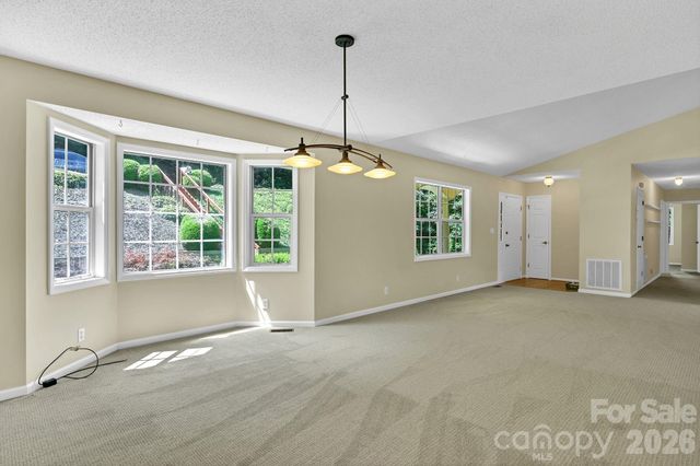 31 Surrey Run, Asheville, NC 28803