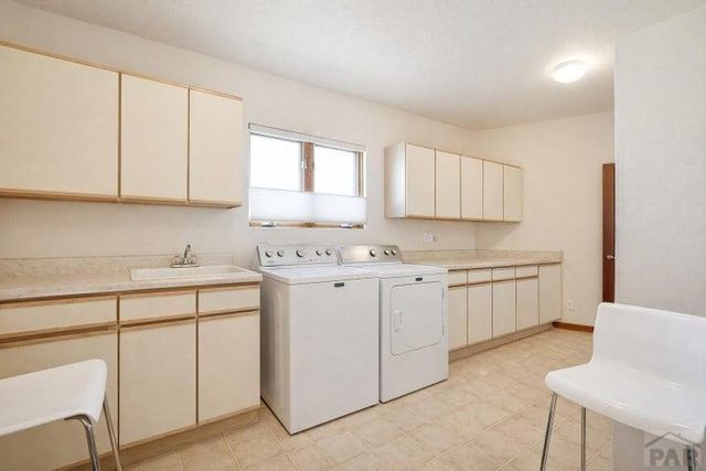 310 E Francisco St, La Veta, CO 81055