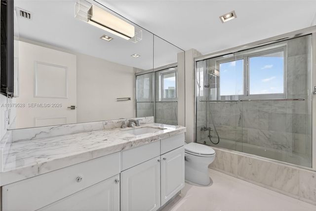 3600 Yacht Club Dr 1802, Aventura, FL 33180