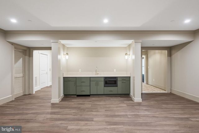 3022 44TH PL NW, Washington, DC 20016