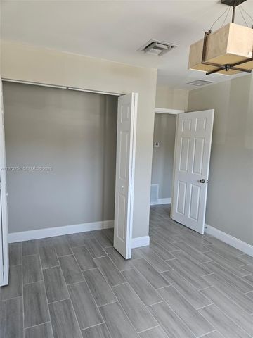 3906 NW 207th St Rd 3906, Miami Gardens, FL 33055