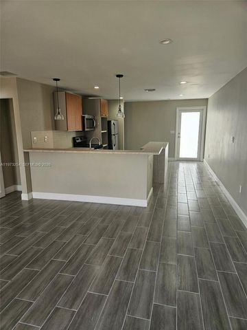 3906 NW 207th St Rd 3906, Miami Gardens, FL 33055