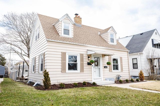 3646 S 14th STREET, Milwaukee, WI 53221