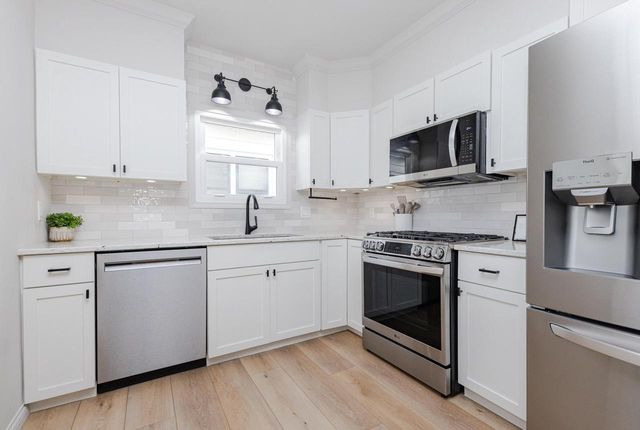 3646 S 14th STREET, Milwaukee, WI 53221