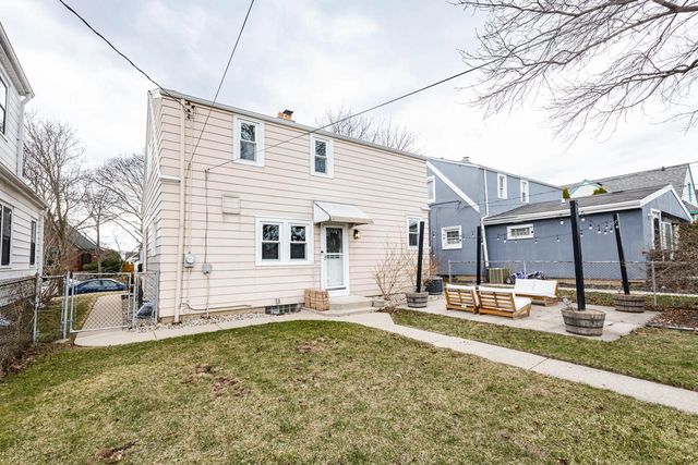 3646 S 14th STREET, Milwaukee, WI 53221