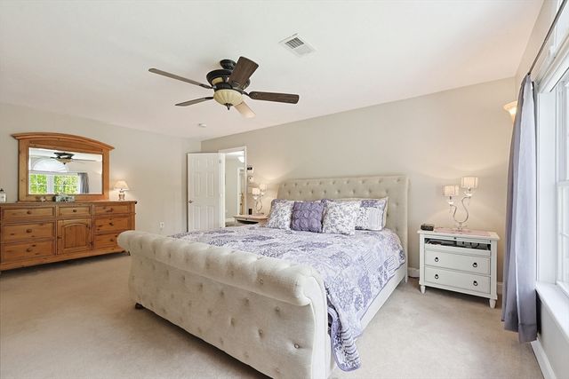 42 Shining Rock Dr, Northbridge, MA 01534