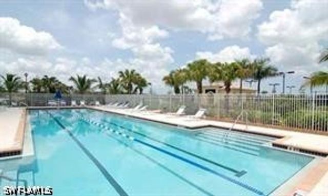 3687 El Segundo CT, Naples, FL 34109