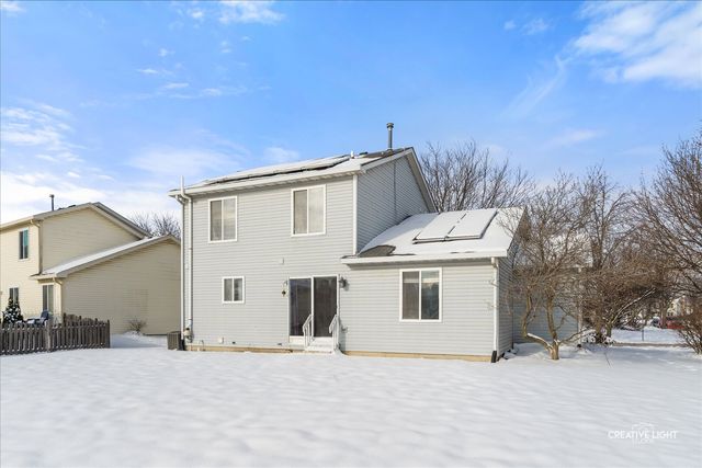 2477 Smithfield Court, Aurora, IL 60503