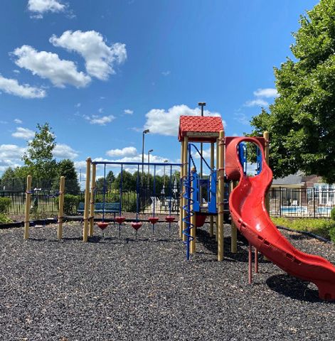 2477 Smithfield Court, Aurora, IL 60503