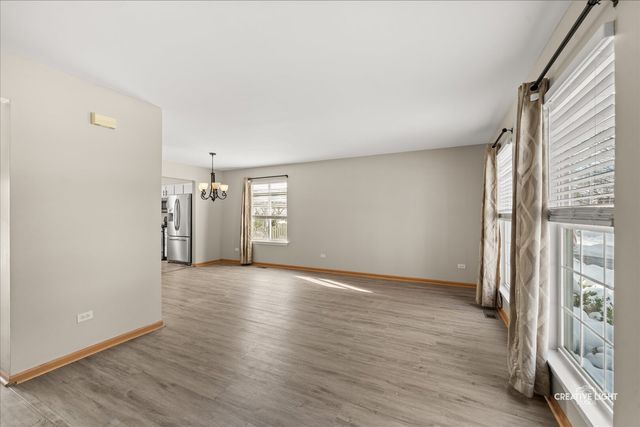 2477 Smithfield Court, Aurora, IL 60503