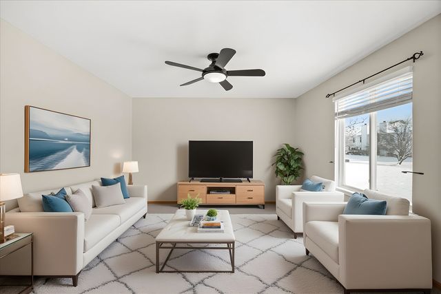 2477 Smithfield Court, Aurora, IL 60503