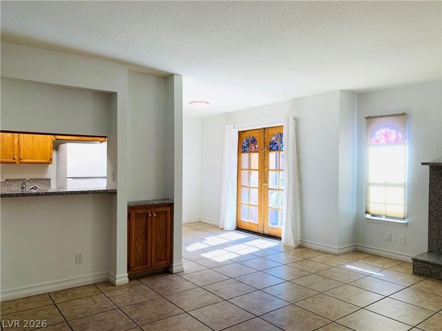 4069 Nook Way B, Las Vegas, NV 89103