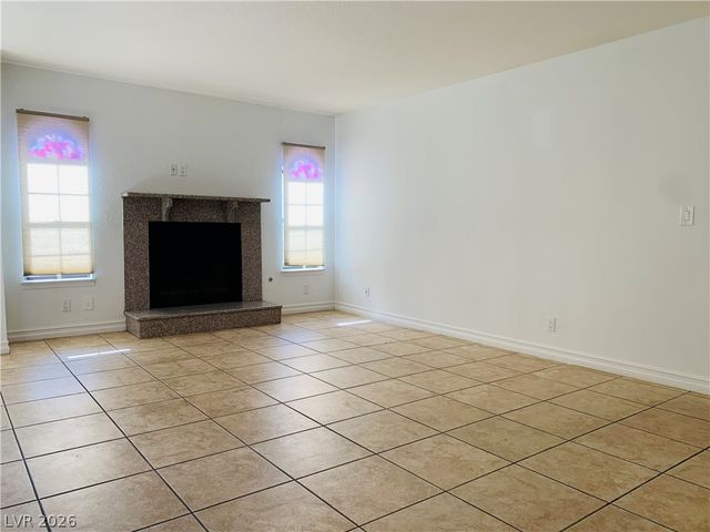 4069 Nook Way B, Las Vegas, NV 89103