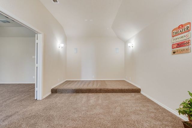 13 Mapleridge Drive, Edgecliff Village, TX 76134