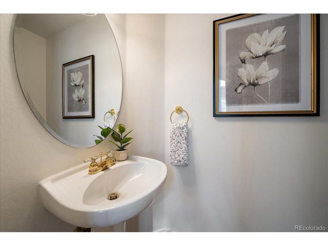 1715 Globe Ct, Fort Collins, CO 80528