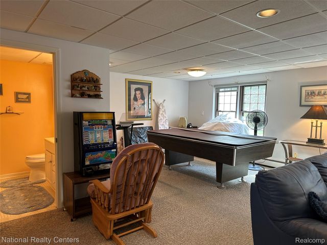 9870 Cambridge Court 2, Green Oak Township, MI 48178