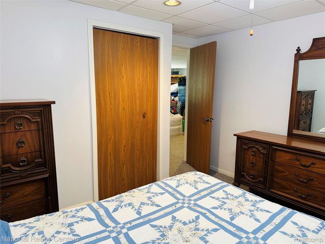 9870 Cambridge Court 2, Green Oak Township, MI 48178