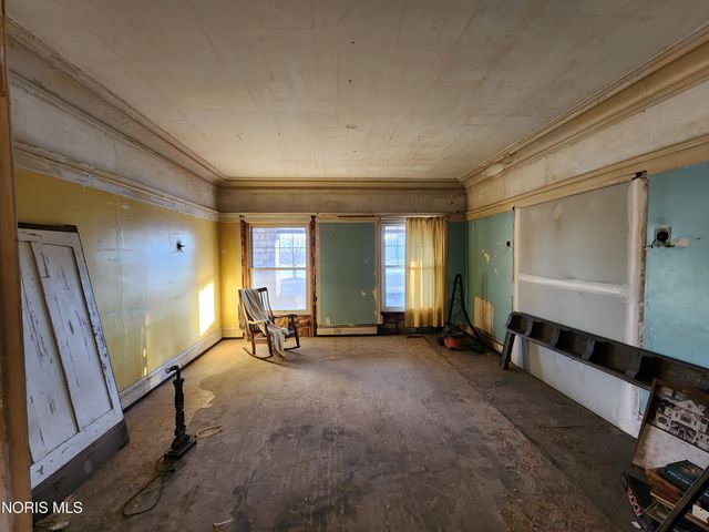 424 Winthrop Street, Toledo, OH 43620