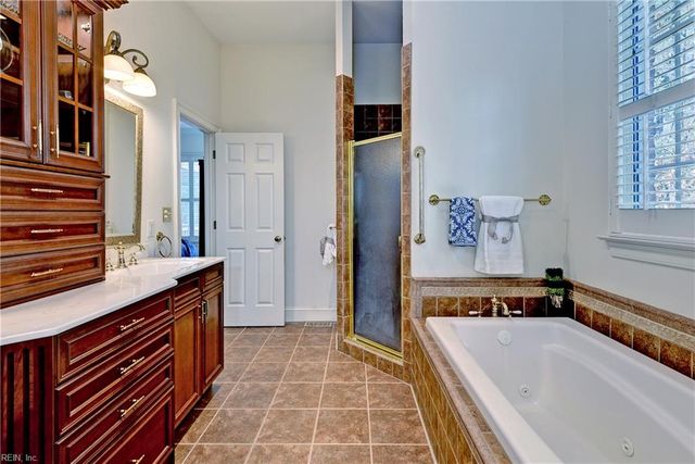 109 Wolf CRK, Williamsburg, VA 23188