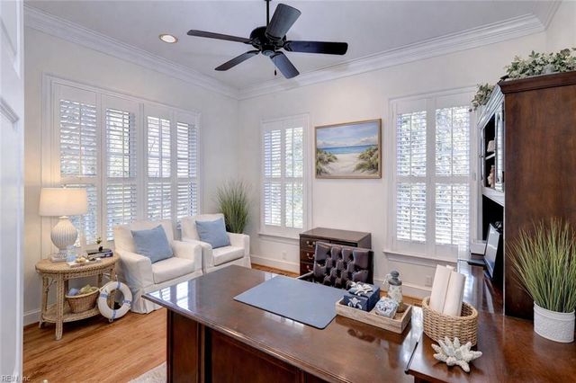 109 Wolf CRK, Williamsburg, VA 23188