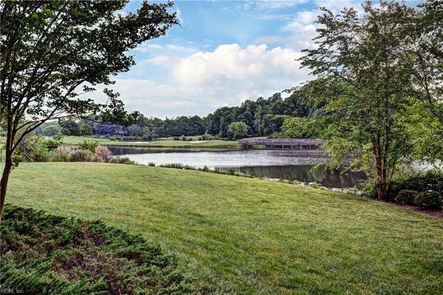 109 Wolf CRK, Williamsburg, VA 23188