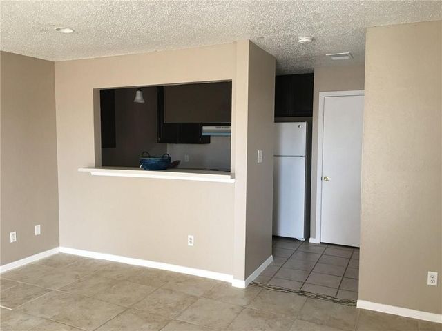 7202 Mansions Dr K-4, Corpus Christi, TX 78414