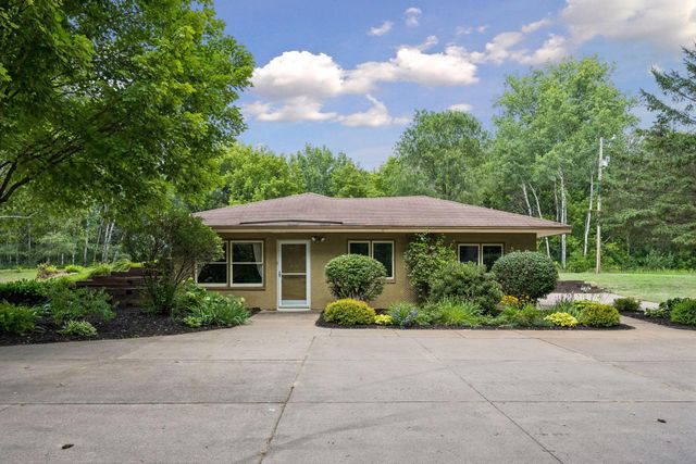 16425 Petersburg Street NE, Ham Lake, MN 55304