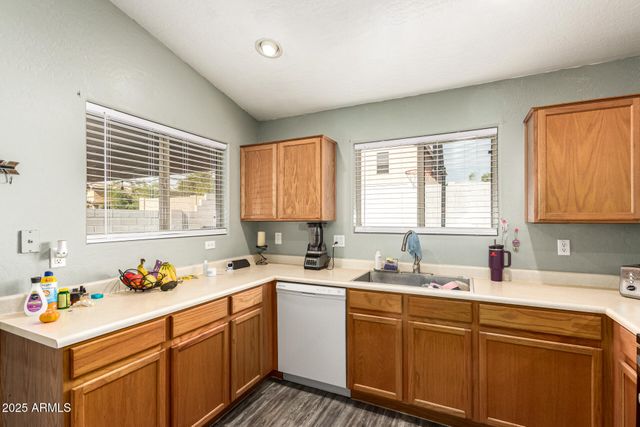 15132 W TAYLOR Street, Goodyear, AZ 85338