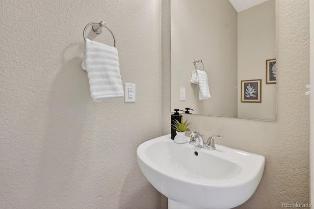 4286 E 98th Place, Thornton, CO 80229