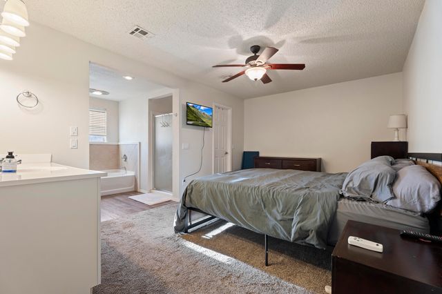 31990 S 624 Place B3, Grove, OK 74344