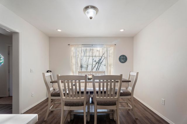 31990 S 624 Place B3, Grove, OK 74344