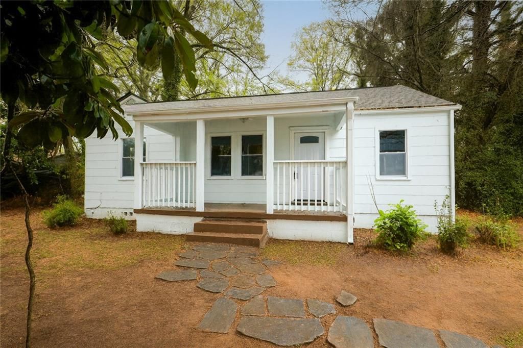 1944 Washington Road, East Point, GA 30344