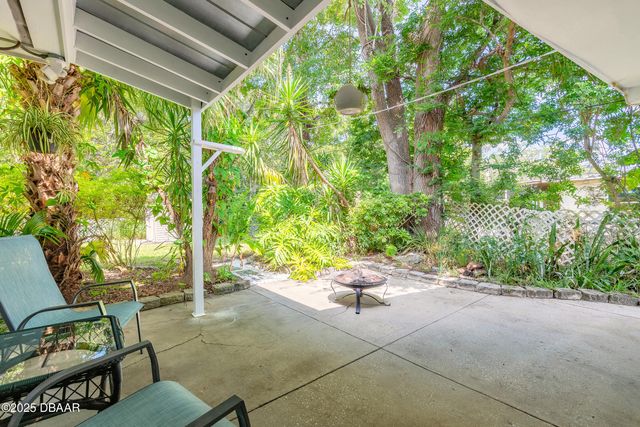 2 Ronnie Circle, Holly Hill, FL 32117