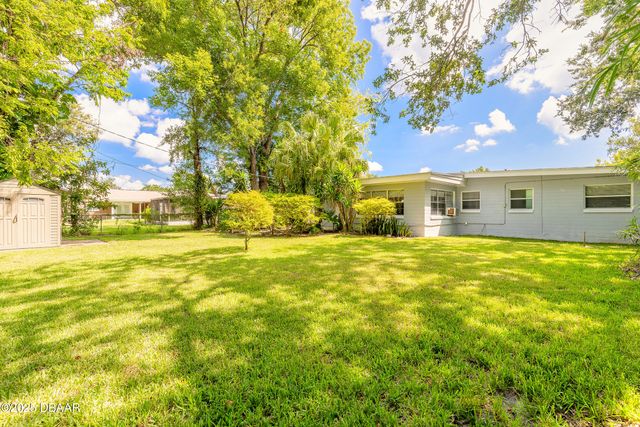 2 Ronnie Circle, Holly Hill, FL 32117