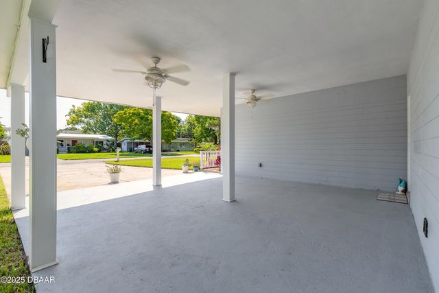2 Ronnie Circle, Holly Hill, FL 32117