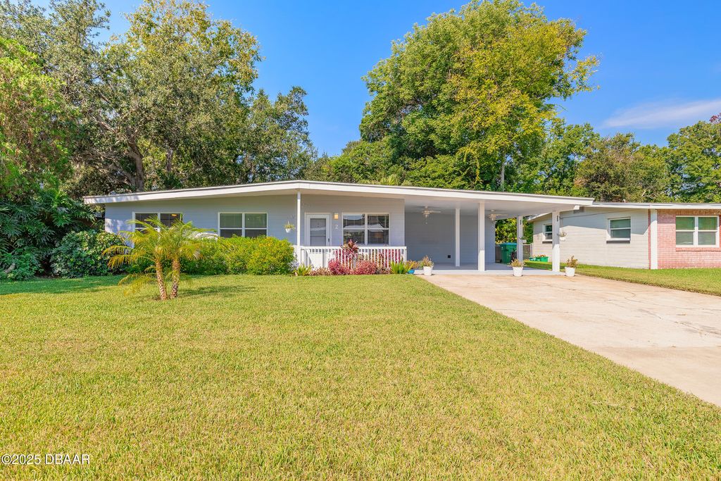 2 Ronnie Circle, Holly Hill, FL 32117